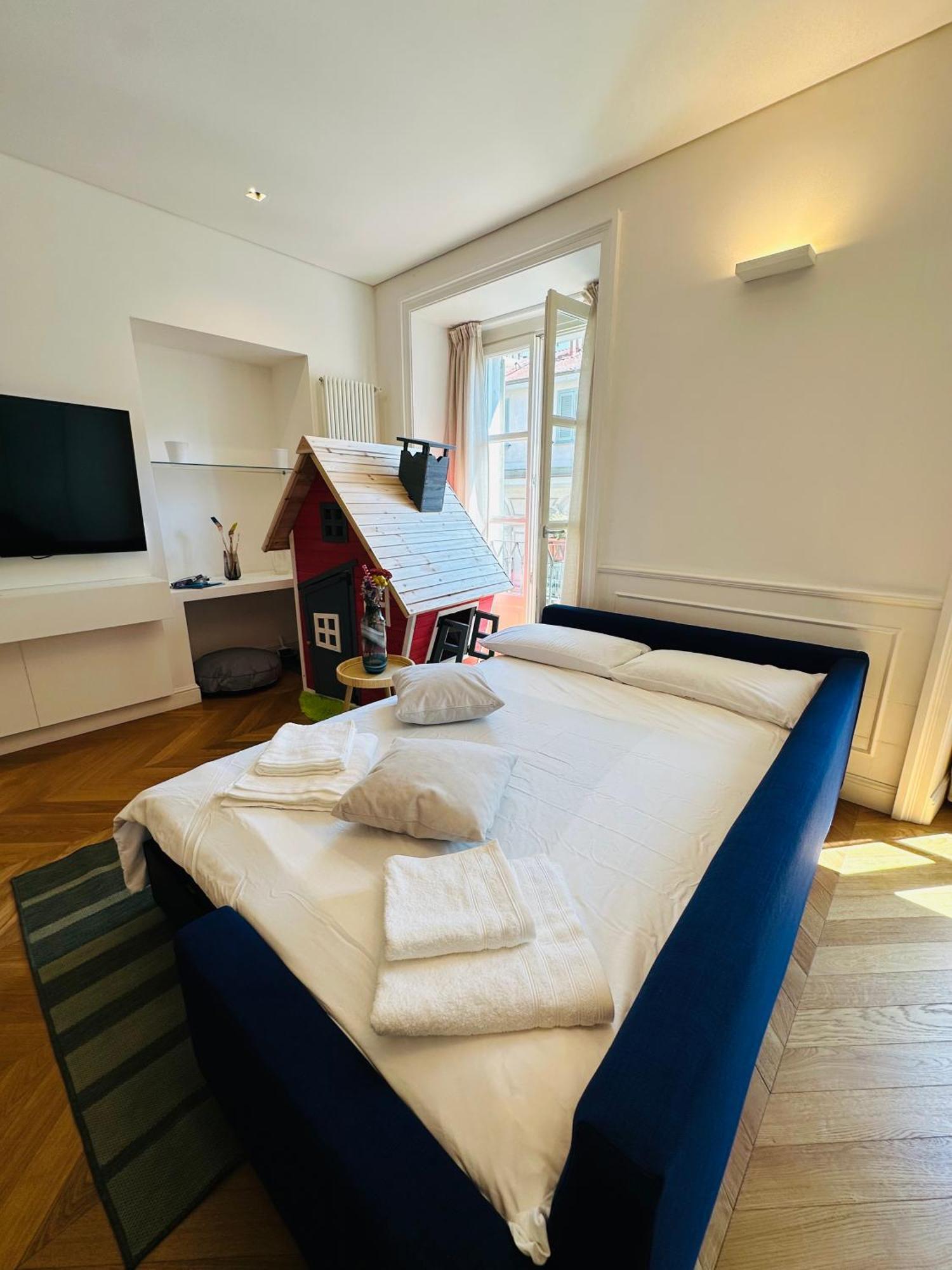 Home Suite Home 都灵 外观 照片